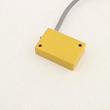 滬工電感式接近開關TL-H2ME1 E2 F1 F2 D1 D2 三線二線常開常閉 歷史價格詳細信息