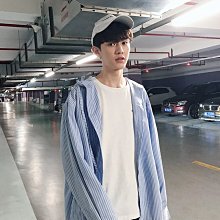 。小虎.挖寶庫。【限定款】韓版SOZU深藍色刀割破洞牛仔褲水洗磨白GD款有彈力彈性33腰破壞褲.ZARA.H&M可參考 歷史價格詳細信息