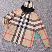～阿醬精品～巴黎直送????Burberry????奢華潮精品年輕又現代(logo小包款） 歷史價格詳細信息