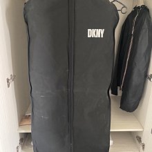 DKNY 風潮湧現都會晶鑽時尚腕錶(銀白) 歷史價格詳細信息