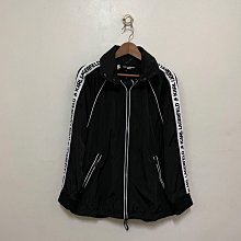 Karl Lagerfeld 黑白條紋 萊塞爾薄款短袖針織衫 850元 歷史價格詳細信息