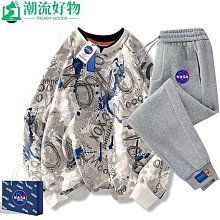 NASA聯名潮流草莓熊雙肩包女生大容量揹包男2023新款學生輕便書包 歷史價格詳細信息