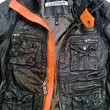 Timberland 皮衣 = 肩寬 47 公分 咖啡色 歷史價格詳細信息