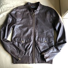 [品味人生]保證正品 Dolce & Gabbana  白底黑邊 背心 size  50 歷史價格詳細信息