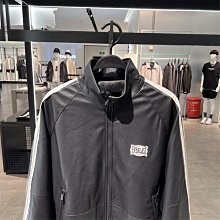 鳥家 立體logo圖案印花短袖 這個夏天值得拿下的一款絕世短袖T恤 廊形版型裁剪，面料厚實 不是滑滑的那種棉質地運動料 結構線設計 NO28413 歷史價格詳細信息