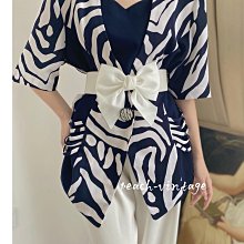 感恩使者 雙面化妝鏡-桌上型 5倍放大 ZHJP2126 日本設計製造(美妝立式桌鏡) 歷史價格詳細信息