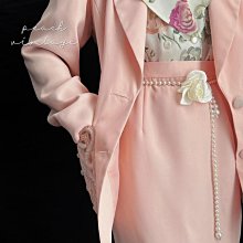 氣質裸粉春秋套裝很優雅的一個顏色西裝版型領口及口袋處手工縫制了串珠挺重工的春秋薄款厚度的西 價格比較,價格查詢,歷史價格詳細信息