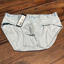 y《全新》 Levi’s  連帽外套 黑色 拉鍊 素面款 尺寸M 345840016 歷史價格詳細信息