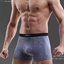 【四條裝】??現貨自留款????一片式冰絲無痕女內褲 舒適中腰 CP值爆表 ????舒服到像是沒穿一樣 性感 無痕 夏季 冰絲 舒適 歷史價格詳細信息