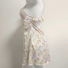 法式小飛袖白色碎花吊帶連衣裙子女夏季小個子初戀少女感小眾長裙 歷史價格詳細信息