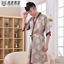 冰絲薄款夏天家居服浴袍男情侶睡袍舒適時尚休閒家居服B8 新款長袖男士睡袍夏季薄款抽繩睡衣男短袖冰絲夏天絲綢家居虎虎 歷史價格詳細信息