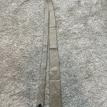 PRADA 正品 肩背/手提 經典降落傘布 貴氣 金色 金釦環 金品牌 三角形 9.9成新 附保卡 防塵袋 歷史價格詳細信息