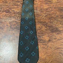 Ermenegildo Zegna 杰尼亞 2024SS春夏新品 高級時裝感，超柔牛仔面料 , 淺藍色牛仔褲面料很特殊，超細精仿棉 NO171501 歷史價格詳細信息