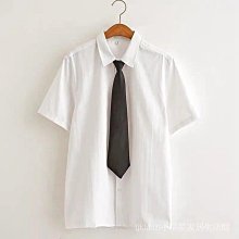 夏季短袖 白色襯衫 帶口袋襯衫 復古素色襯衫 韓版外套男生衣服 薄款五分袖襯衫 休閒短袖男 襯衫外套男 寬鬆襯衫 歷史價格詳細信息