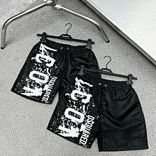 領帶採用經典的 D*or Oblique 設計 領帶可為任何西裝帶來典雅風格。 歷史價格詳細信息