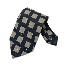 義大利 GIORGIO ARMANI 奢華絲緞訂製水唇釉 #04 歷史價格詳細信息