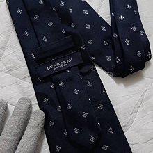 （日本製MIJ）正品BURBERRY博柏利 LONDON  女米白色拉鍊式褲管修身彈性八分褲36號 歷史價格詳細信息