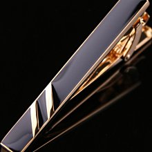 《銀色獵物 SLIVER 》ISBN:9571307300│ (Ira Levin)  時報文化藍小說系列* 歷史價格詳細信息