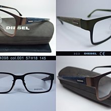 真品Diesel Timmen 8at刷舊刷白鉚釘直筒牛仔褲~W31 L32~可換物交流 歷史價格詳細信息