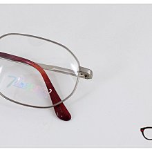 【My Eyes 瞳言瞳語】BALLY 簡約品牌 墨灰色方圓型光學眼鏡 金屬眉央設計 彈簧鏡腳 (3012A) 歷史價格詳細信息
