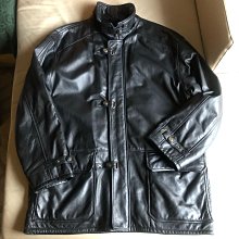 [品味人生] 保證正品 Hugo BOSS 黑色  羽絨背心  size 52  適合XL 歷史價格詳細信息