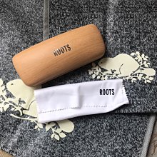 加拿大品牌 Roots 艾瑪 肩背包 / 側背包 100%牛皮(麂皮) 棗紅色，二手良品 歷史價格詳細信息