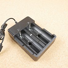 單手電筒+18650電池1粒+充電器+手電繩  CK-91+YD-1688-A  #96046 (1個) 歷史價格詳細信息