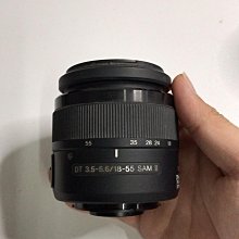 索尼a卡口。適馬70-210mm，f4-5.6自動對焦鏡頭。 歷史價格詳細信息