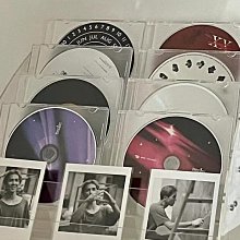 現貨 cd收納架漫畫書光碟臺面架桌面上置物架實木碟片展示書架擺放創意 收纳包 歷史價格詳細信息