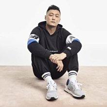 現貨 iShoes正品 New Balance 男款 藍 工裝 衝鋒衣 多口袋 連帽 防風 外套 MJ13551NTD 歷史價格詳細信息
