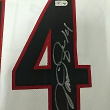 簽名 強辯樂團 歷史價格詳細信息