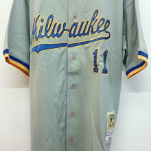 M&N 海盜隊球員 Roberto Clemente 紀念版球衣 收藏釋出 歷史價格詳細信息