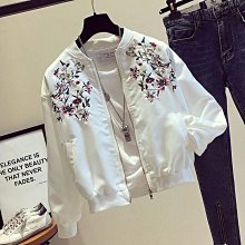 Snower家 韓國東大門新款春秋寬鬆刺繡外套學生短版外套百搭刺繡棒球服外套夾克上衣女薄-靚莎優選 歷史價格詳細信息