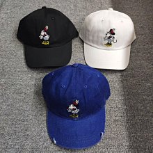 Kith Novel Tee 歷史價格詳細信息