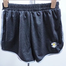 99元起標~電繡心型設計排釦外套~SIZE:F 歷史價格詳細信息