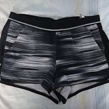 （Size M) Adidas 超帥立領防風防潑水外套 (3108) 歷史價格詳細信息