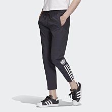【豬豬老闆】ADIDAS 長褲 九分褲 褲管拉鏈 輕量 休閒 運動 慢跑 訓練 女款 全黑GK8699 黑白GK8698 歷史價格詳細信息