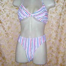 @╮全面淨空大特賣╭@一百零一元亂亂標~~深色花絮性感兩件式泳裝 歷史價格詳細信息