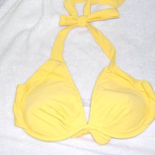 亮黃色大毛球針織帽子 黃色毛帽 小鴨黃色毛線帽 二手女衣 二手女裝 原味衣櫃 歷史價格詳細信息