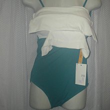 連身泳裝＊╮莎莎小舖  俏麗吸睛條紋連身裙式泳衣泳裝顯瘦連體泳裝泳衣G17050，直購價780元 歷史價格詳細信息