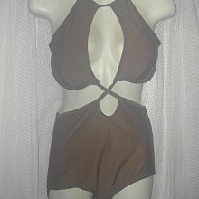 連身泳裝＊╮莎莎小舖  俏麗吸睛條紋連身裙式泳衣泳裝顯瘦連體泳裝泳衣G17050，直購價780元 歷史價格詳細信息