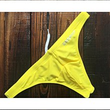 【好康】純色比基尼超低腰半包臀窄邊男泳褲辣華純欲性感緊身騷氣日光浴 歷史價格詳細信息