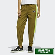 南◇2021 1月 ADIDAS WORM PRINT 短T GN2154 黑白藍 球鞋LOGO 休閒短T 歷史價格詳細信息