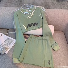 下殺 秋冬裝 時尚女裝減齡牛仔背帶褲女大碼新款復古港味韓版寬松顯瘦直筒褲可愛日系潮 歷史價格詳細信息