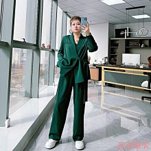 小美の店大尺碼休閒西裝外套 女裝大尺碼中長款防風外套 韓國東大門2024春秋韓版時尚高級感小衆立體鑰匙拚接撞色氣質百搭西裝外套女 歷史價格詳細信息