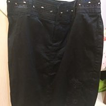 小花別針、百貨專櫃【 JOJO NATURALLY】個性花邊及膝裙 價格比較,價格查詢,歷史價格詳細信息
