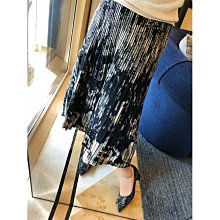 《巴黎拜金女》peekaboo中貓FENDI 襯蛇皮 兩用包33CM 中號 歷史價格詳細信息