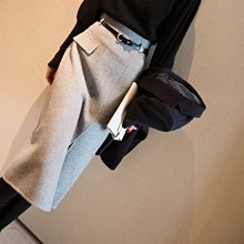《巴黎拜金女》peekaboo中貓FENDI 襯蛇皮 兩用包33CM 中號 歷史價格詳細信息