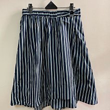 [全新] 毛線裙 銀白色 長裙 過膝裙 鬆緊帶 裙子 女裝 兩側有小開岔 *舊愛二手* 歷史價格詳細信息