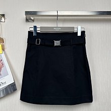 【熱賣精選】PRADA 倒三角標貝雷帽子女秋季情侶款復古畫帽子百搭時尚潮流帽子子男女 歷史價格詳細信息